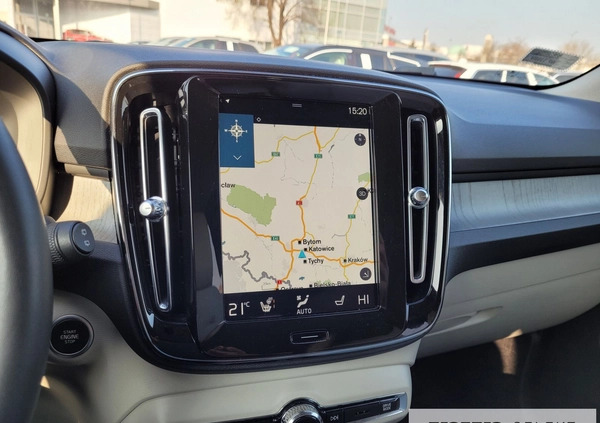 Volvo XC 40 cena 157777 przebieg: 68000, rok produkcji 2020 z Bielsk Podlaski małe 379